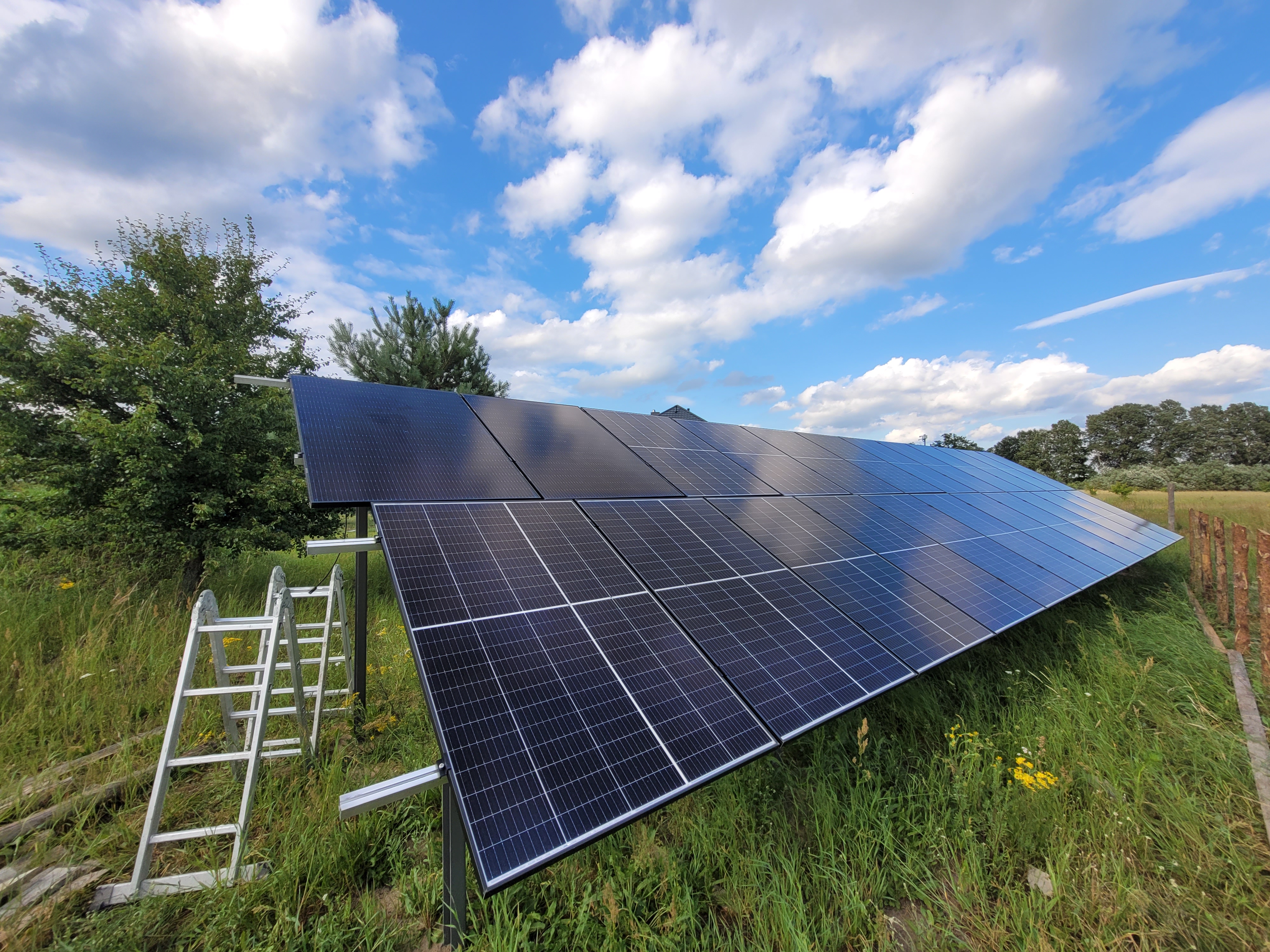 Instalacja fotowoltaiczna - panele słoneczne